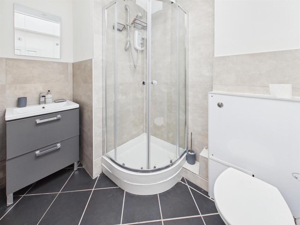 Apartment in Leicester - View 5