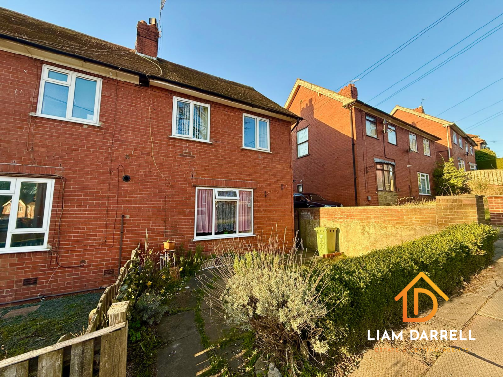 3-bed semi-detached on Prospect Mount Road, Scarborough, North Yorkshire, £125,000