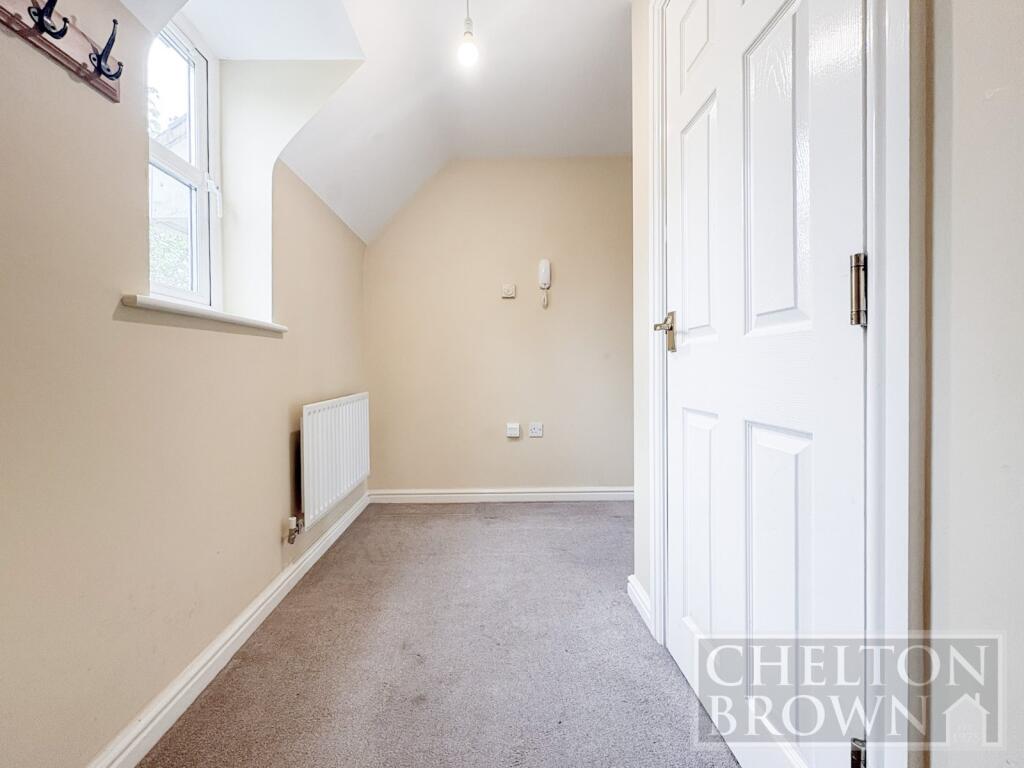 Apartment in Northampton - View 2