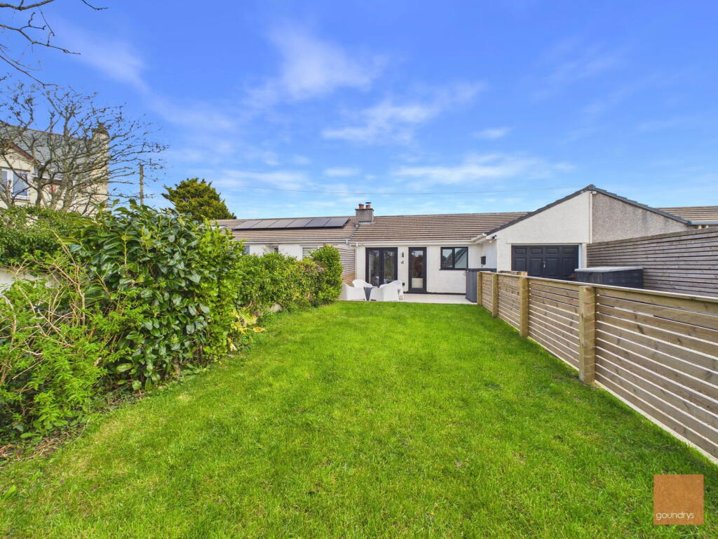 Highfield Court, St. Agnes, TR5 0RL photo 2