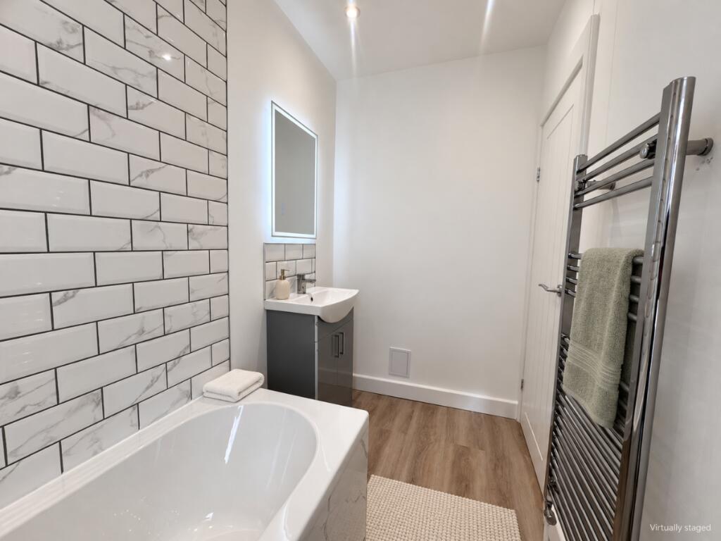 House in Hull, Kingston upon Hull - More