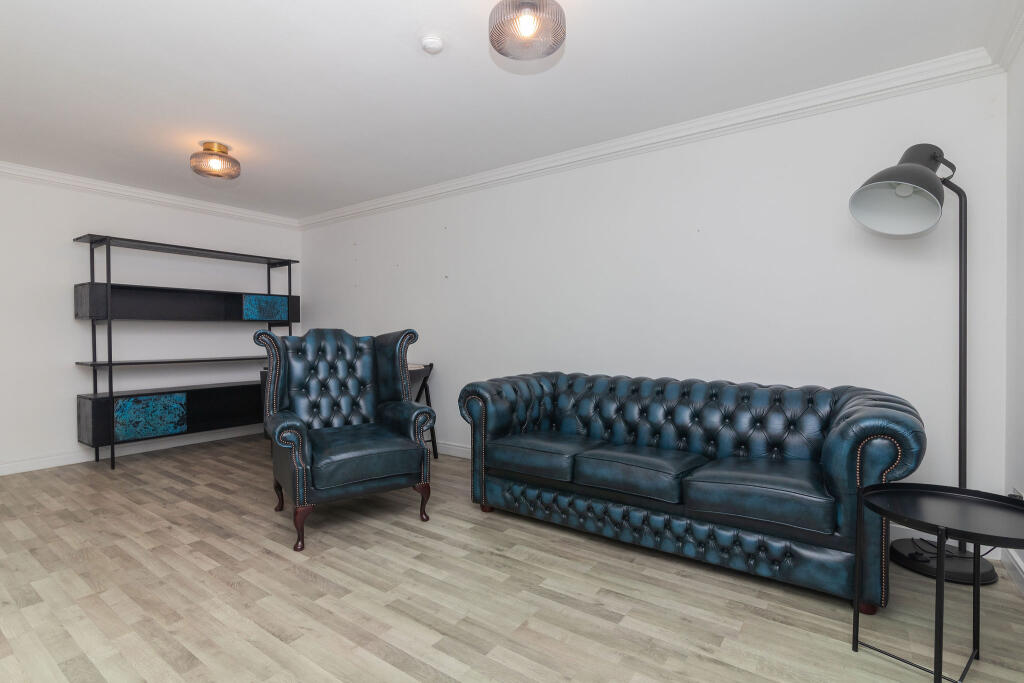 Apartment in Glasgow - View 2