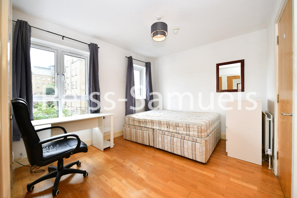 6 bedroom town house for rent
