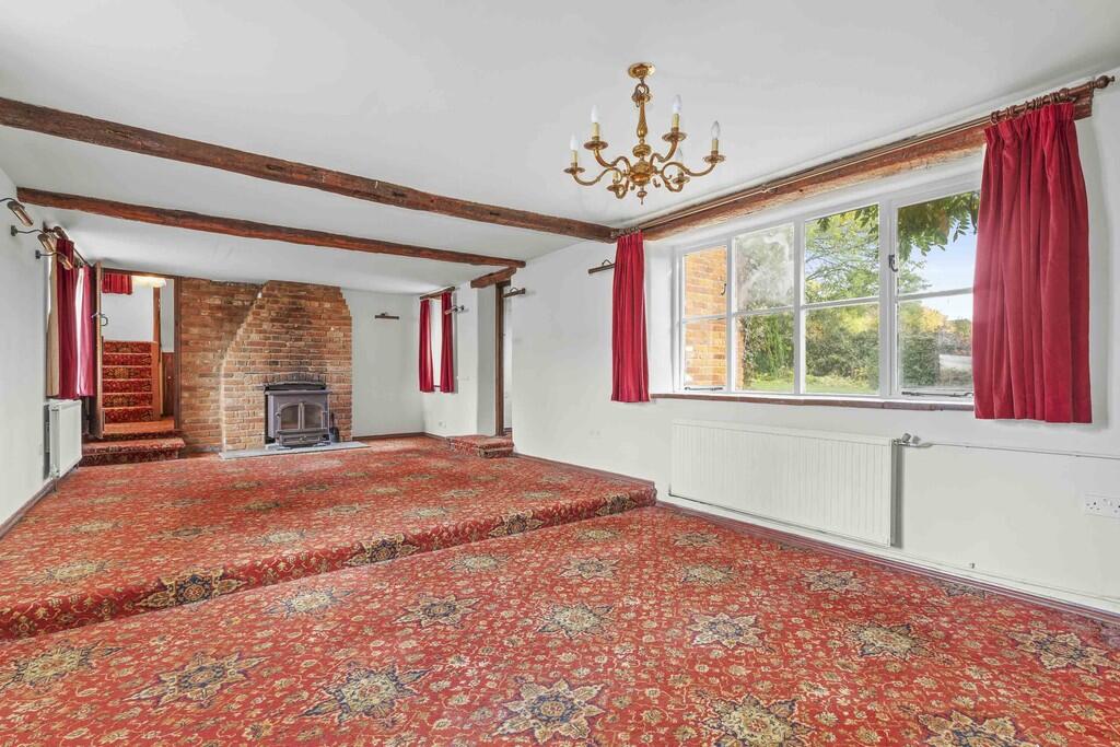 Missenden Road, Amersham - More