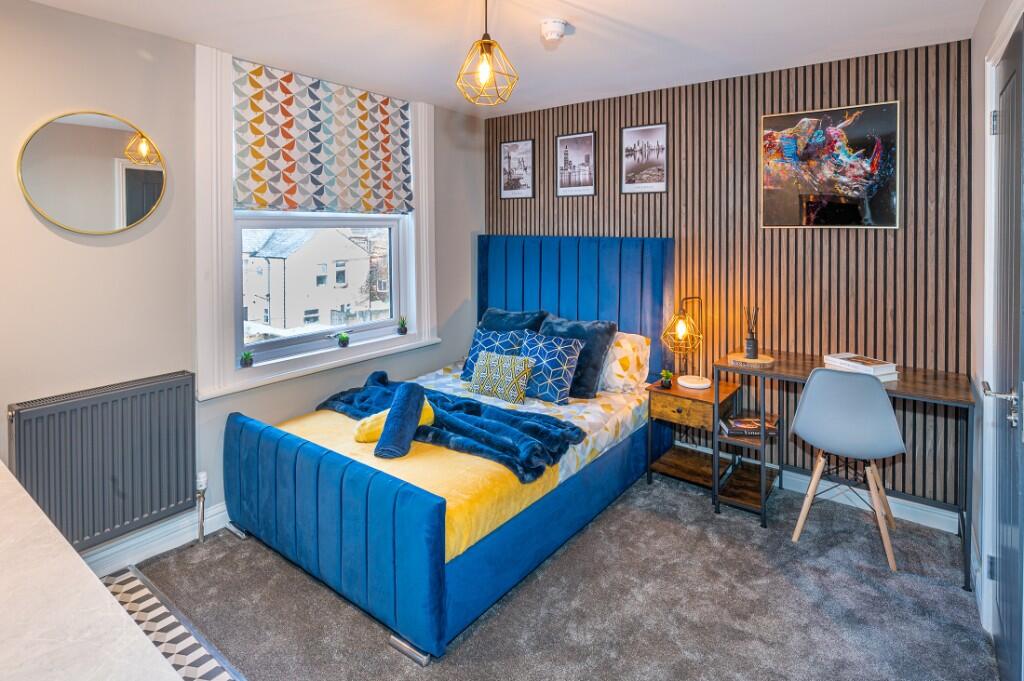 Main image of property: Studio 6, 27 Victoria Road, Swindon, Wiltshire, SN1