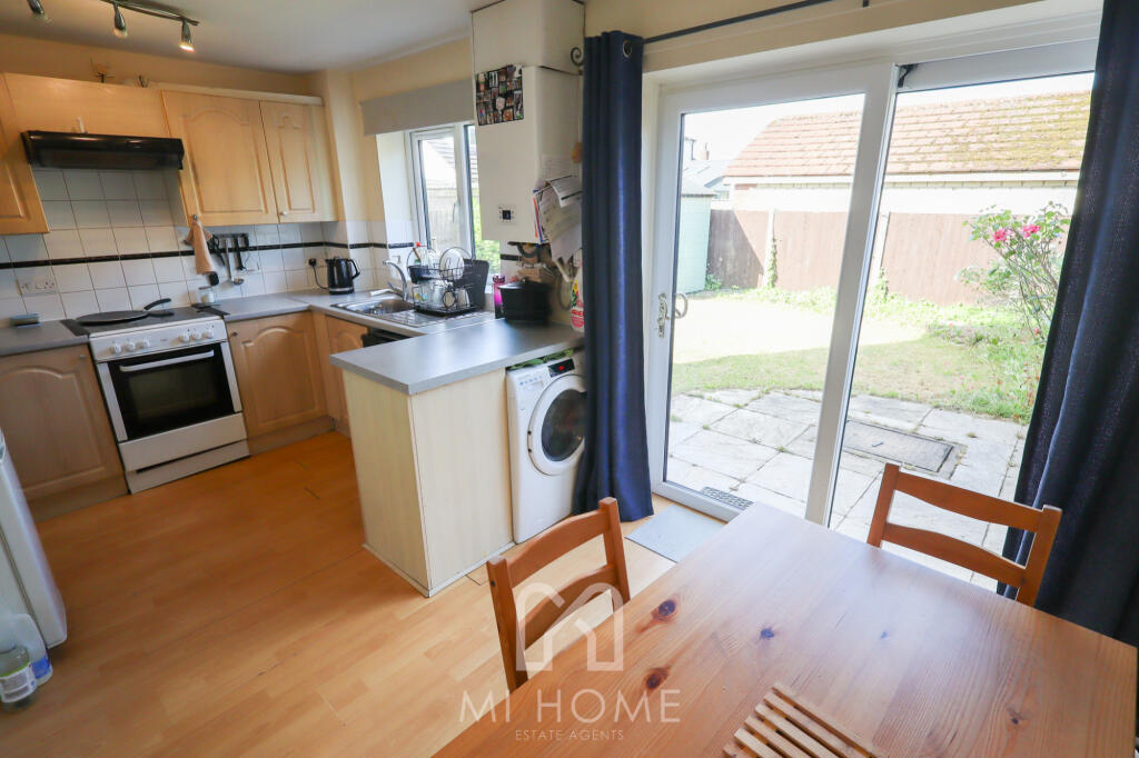 House in Fylde, Bryning-with-Warton - More