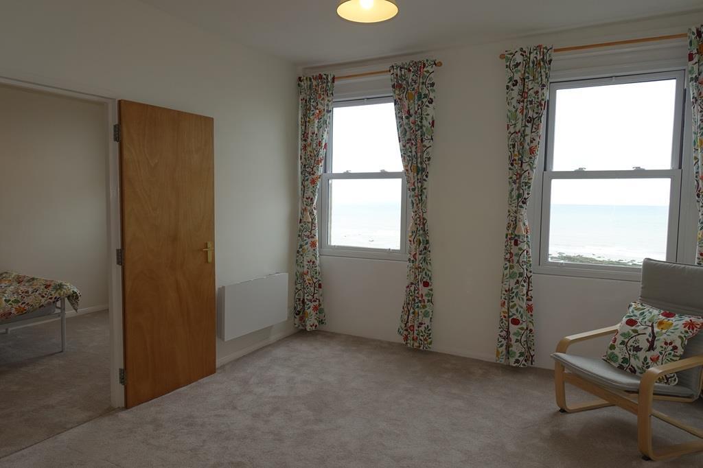 Apartment in St Leonards-on-Sea, West Marina - View 5