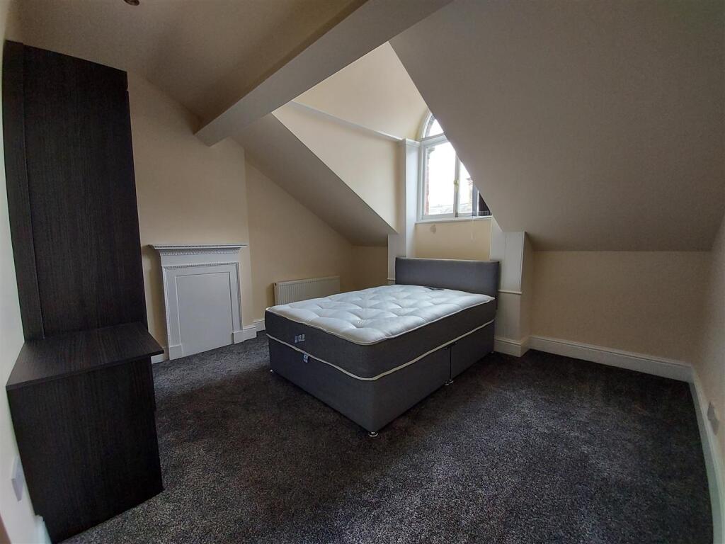 House in Preston - View 4