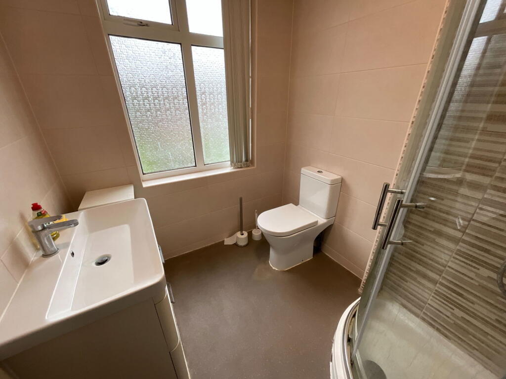 Additional image 7 of CRADLEY HEATH, Highland Road