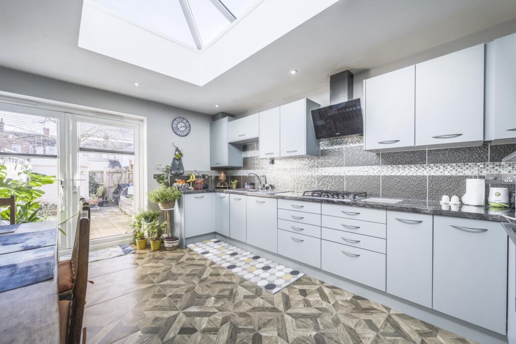 Main image of property: Tennyson Street, Swindon, SN1