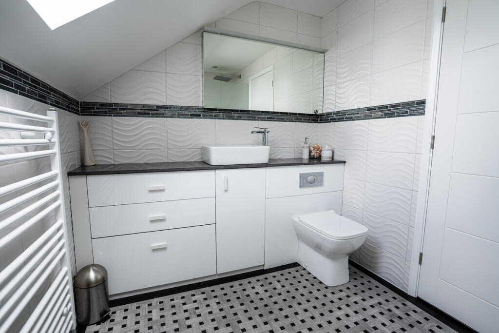 Additional image 21 of Alcester Road Burcot Bromsgrove, Worcestershire, B60 1FE