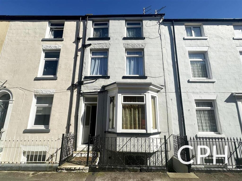 Main image of property: Bedford Street, Scarborough, YO11