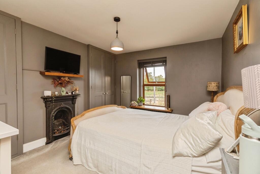 House in Bristol - More