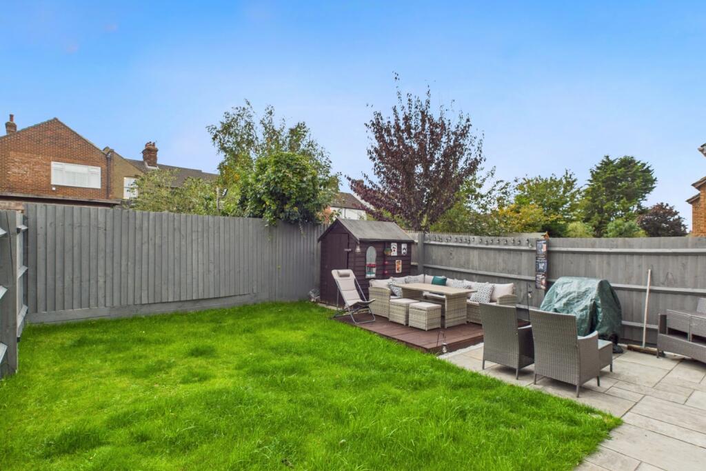 Main image of property: Vandyke Road, Leighton Buzzard, LU7