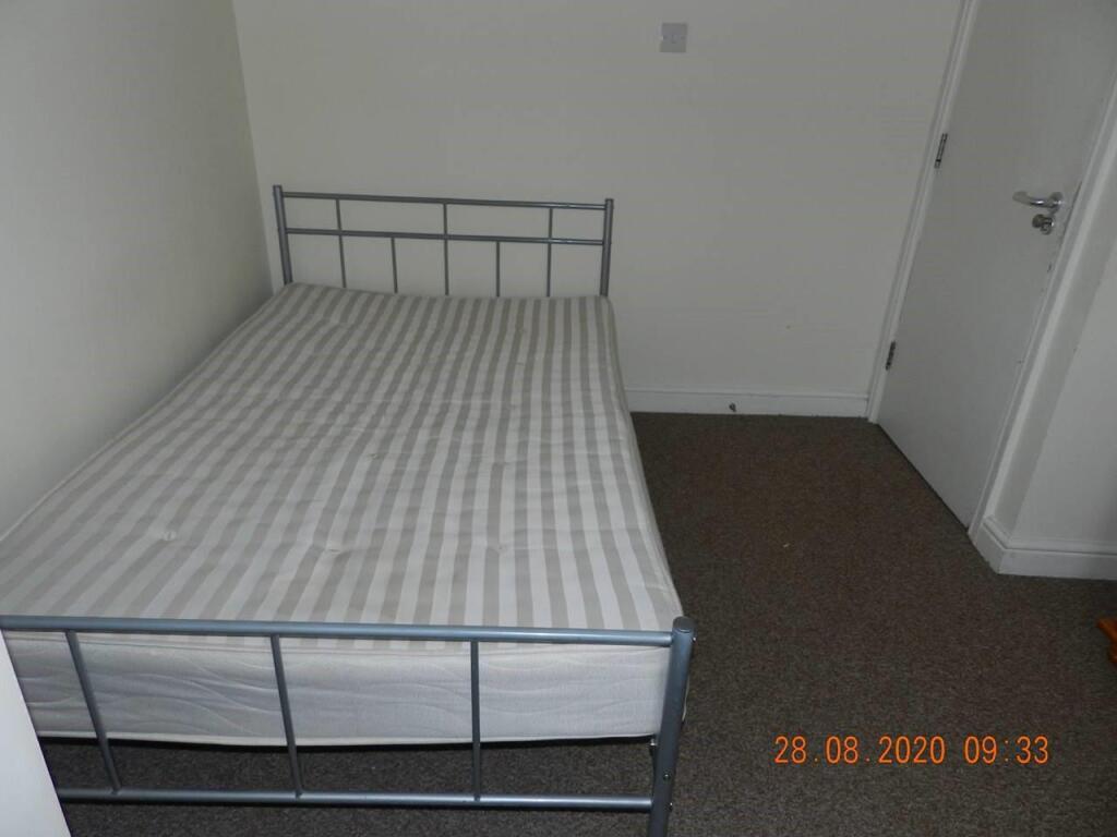 Apartment in Cardiff - View 5