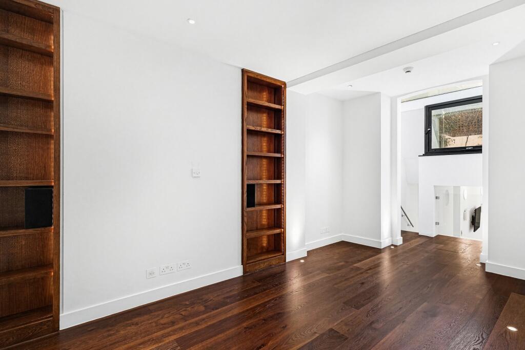 4 bedroom terraced house for rent