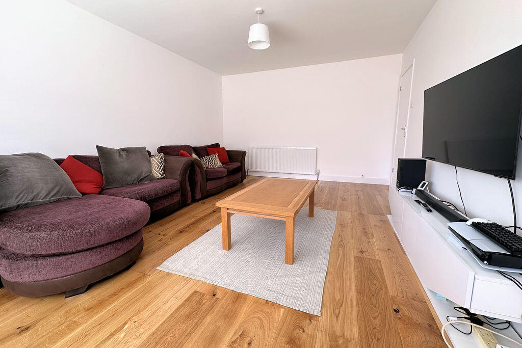House in Fareham, Hampshire - View 5
