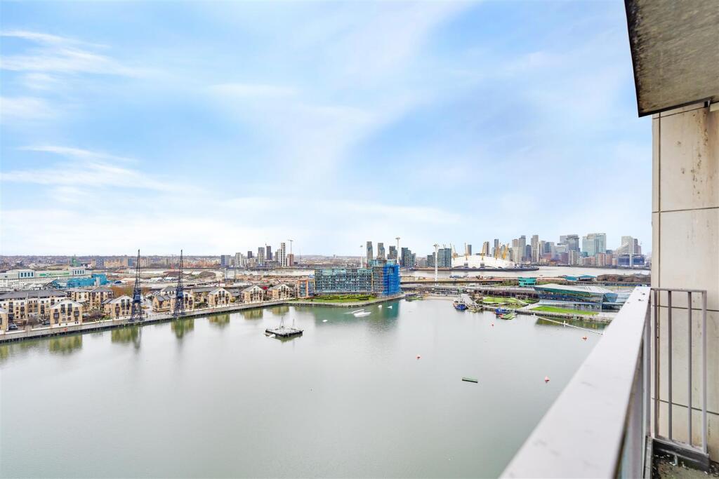 Coral Apartments, Royal Victoria Dock, E16 photo 4
