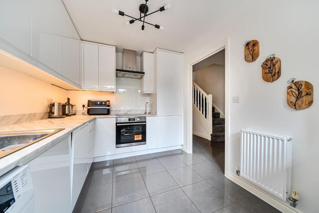 House in Tonbridge and Malling, Leybourne - View 3