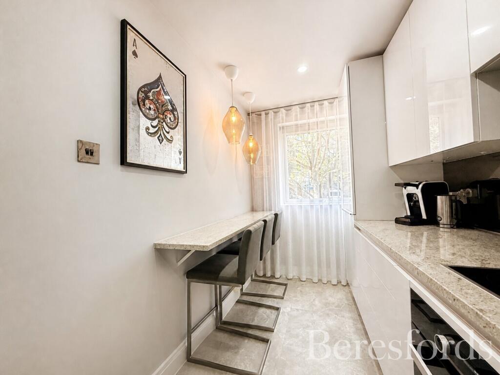 Apartment in London - View 4