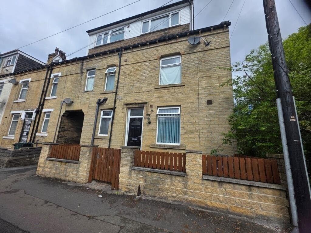 Apartment in Bradford, West Yorkshire