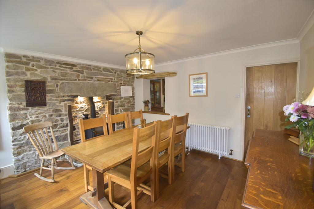 Old Road, Whaley Bridge, SK23 photo 4