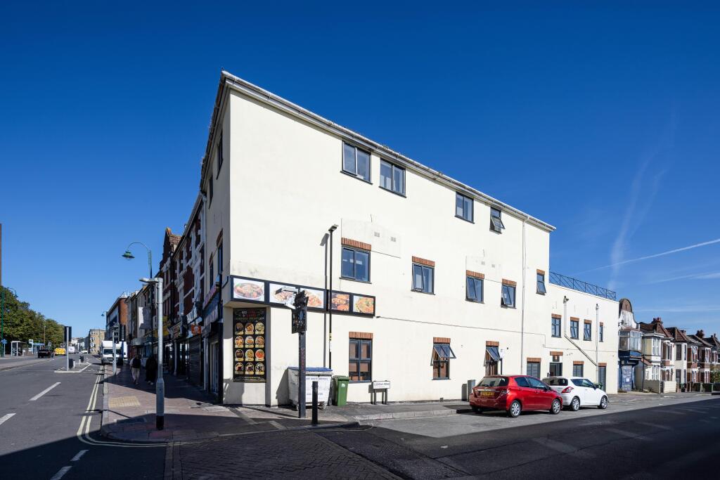 Main image of property: 113 St Marys Road, Southampton, SO14 0AN