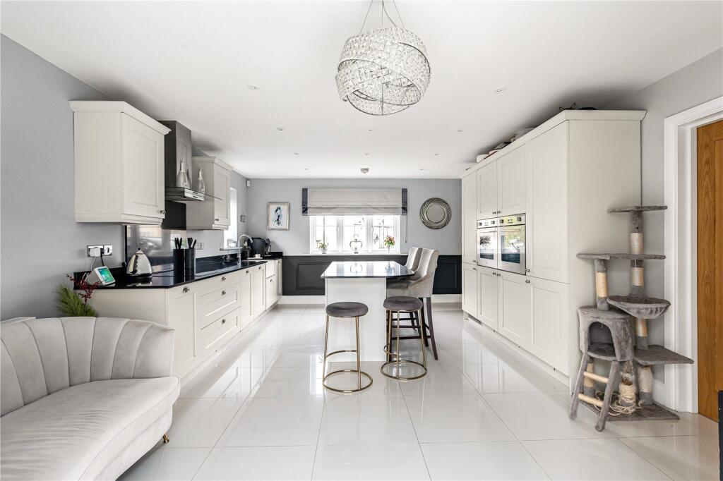Hill Place, Brington, Huntingdonshire, PE28 photo 3