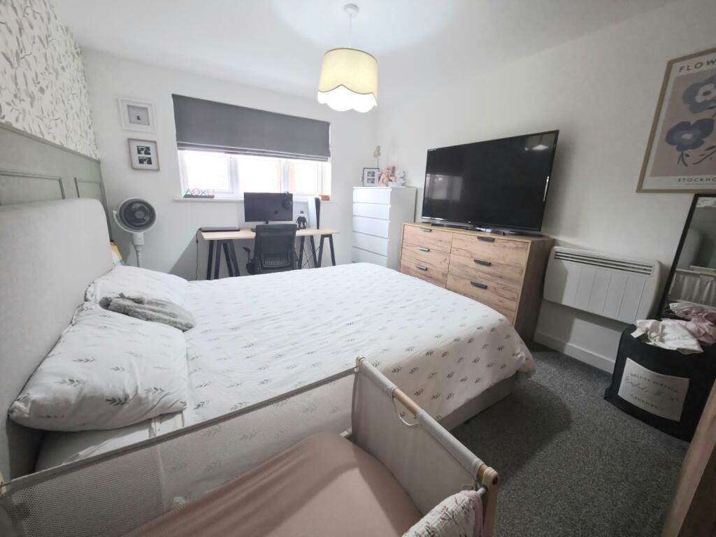 The Waterfront, Exhall, Coventry, Warwickshire, CV7 photo 3