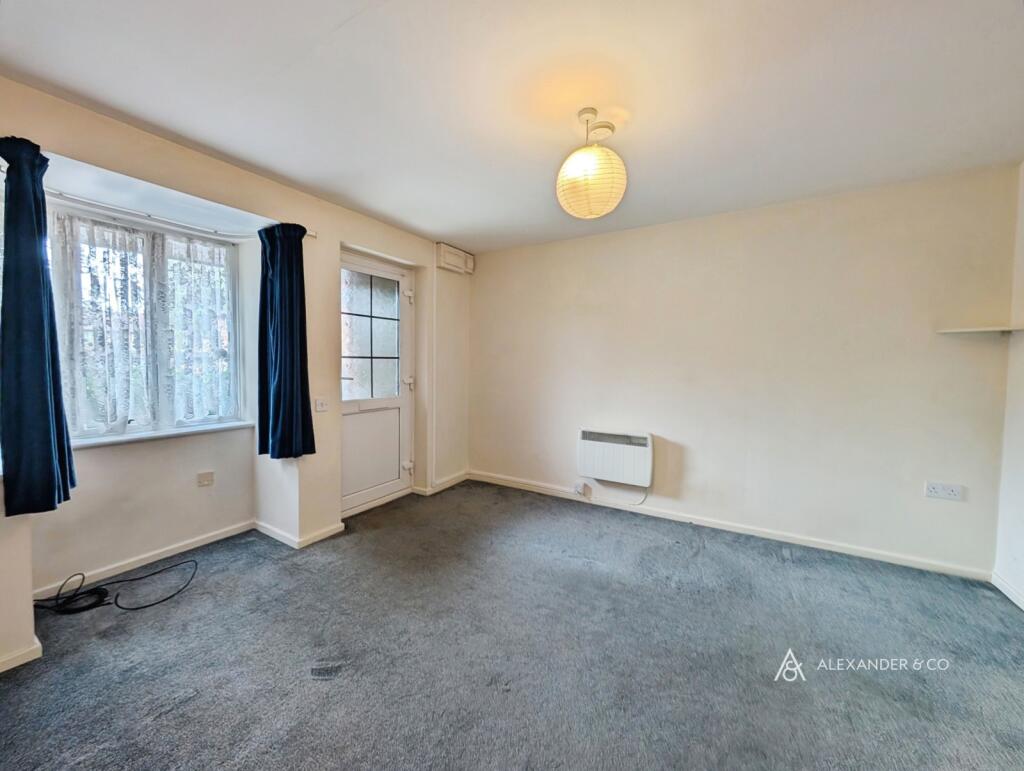 House in Bicester - View 3