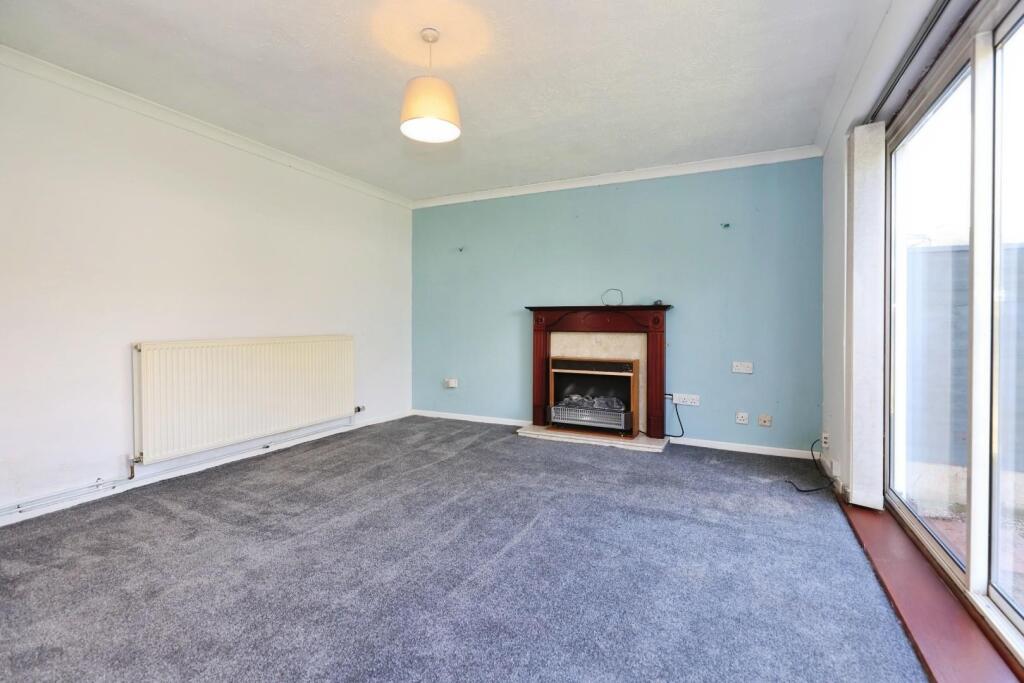 Butterworth Close, Hurst Hill - View 3