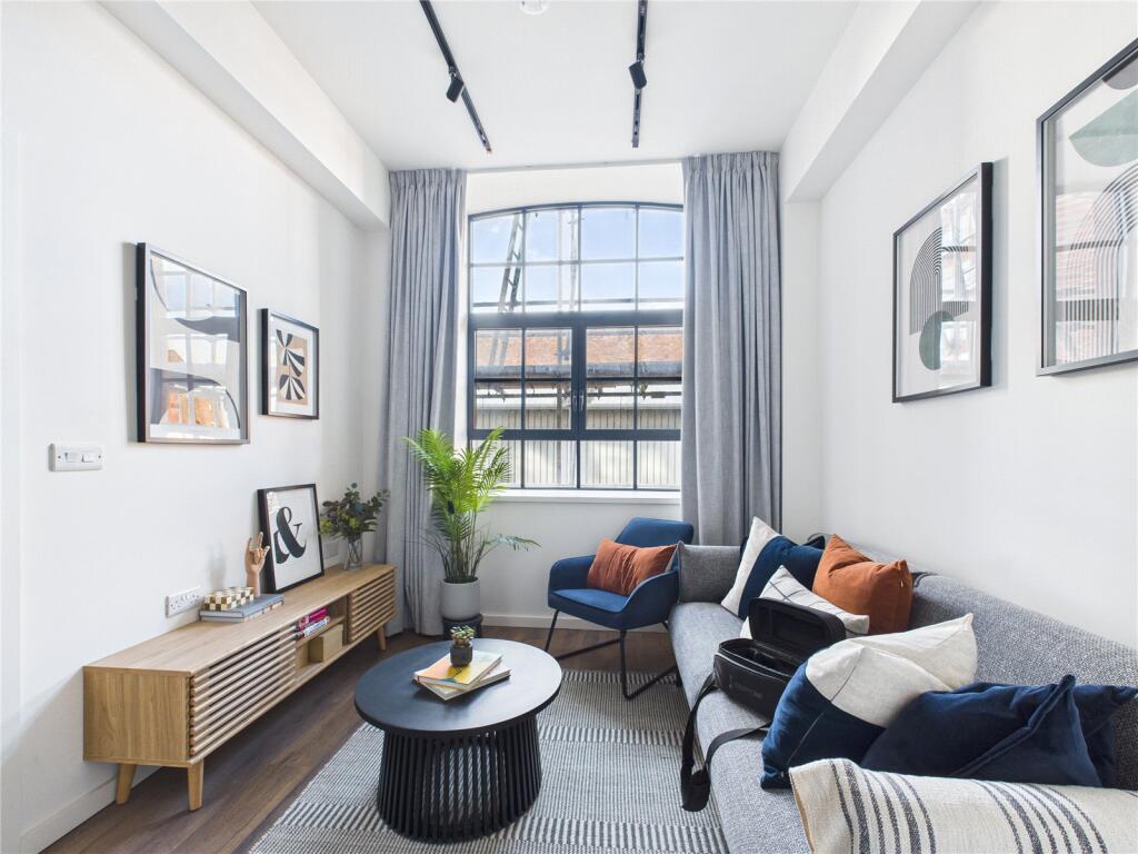 Apartment in Liverpool - View 3