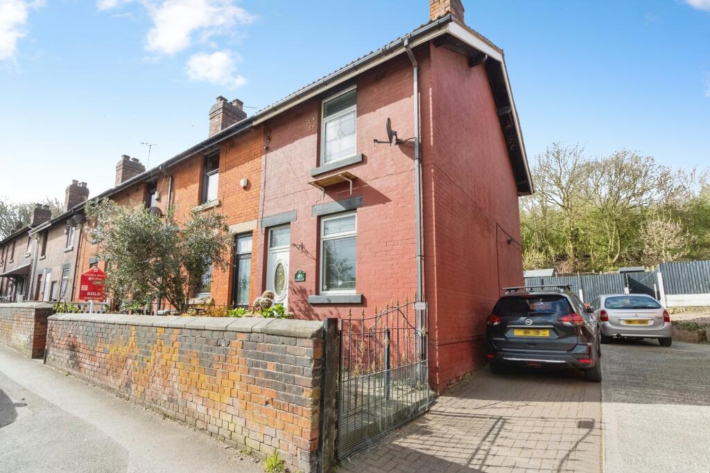 2-bed terraced on Grange Lane, Barnsley, S71, £110,000