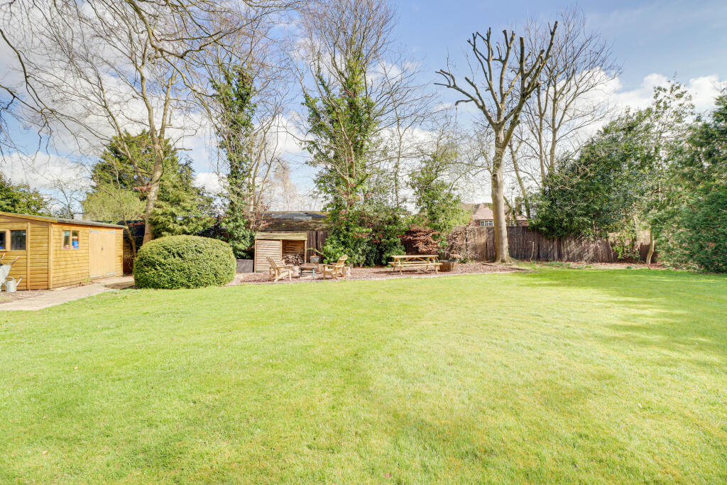 Additional image 19 of Pigeonwick, Harpenden, Hertfordshire, AL5