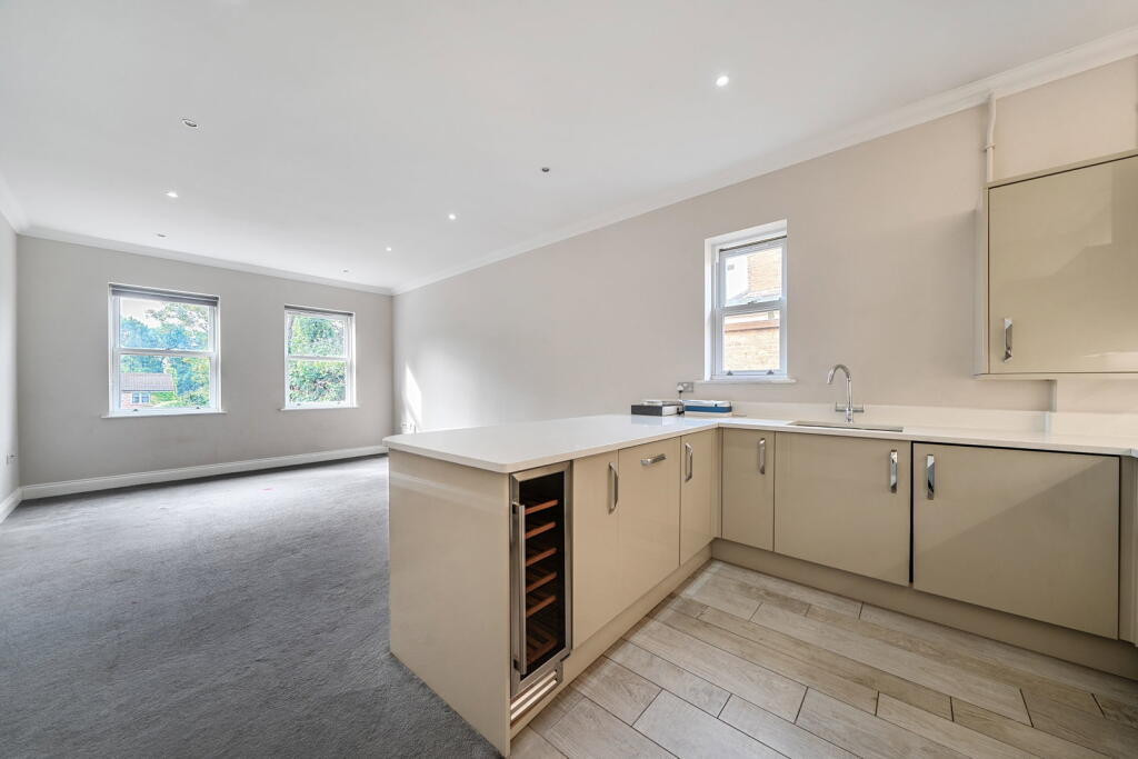 Apartment in London - View 4