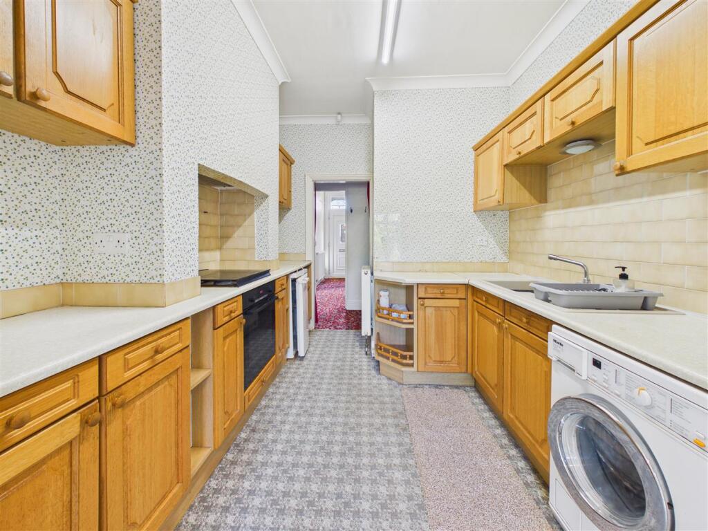 House in Hessle, East Riding of Yorkshire - More