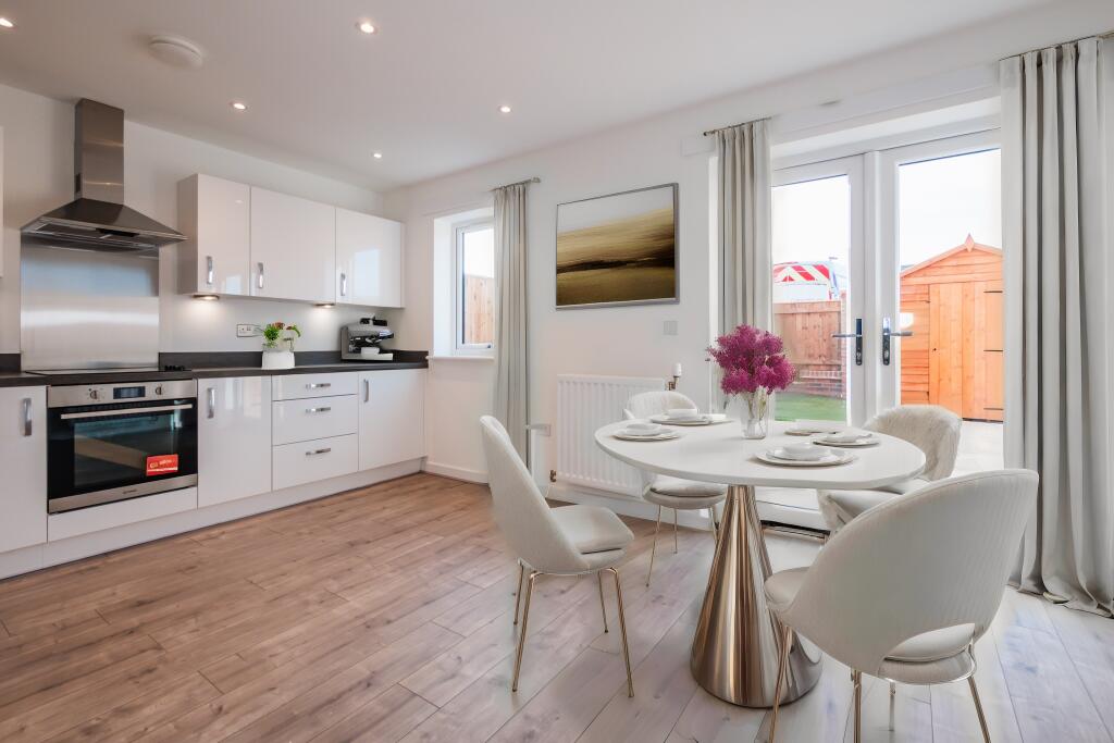House in Newcastle upon Tyne - More