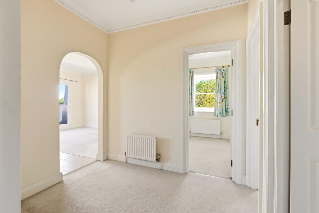 Apartment in St Albans, Colney Heath - View 2