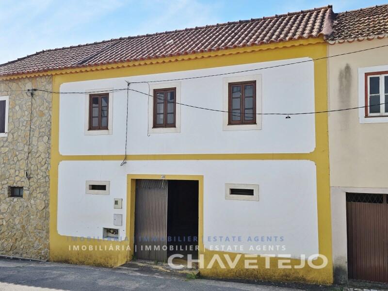 Main image of property: Ribatejo