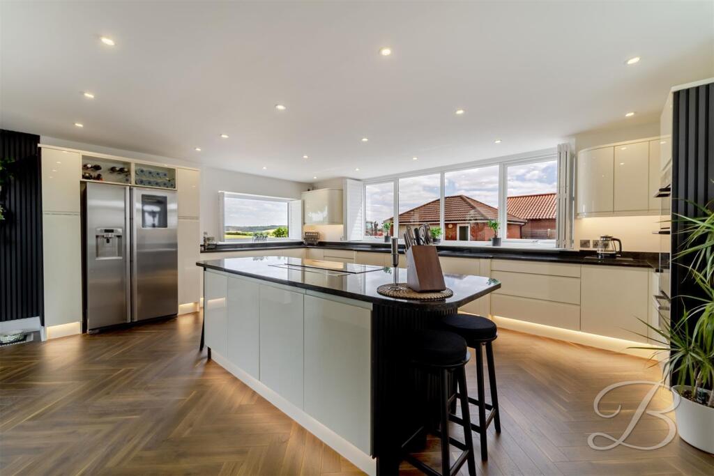 House in Newark and Sherwood, Ollerton and Boughton CP - View 3