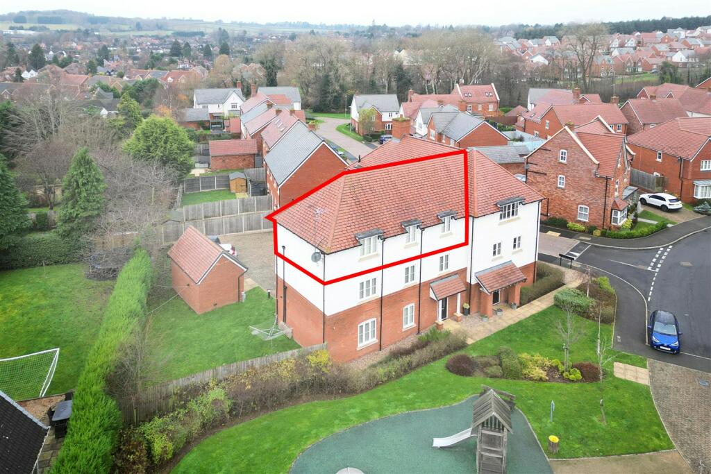 Durrant Mews, Hagley, Stourbridge photo 4