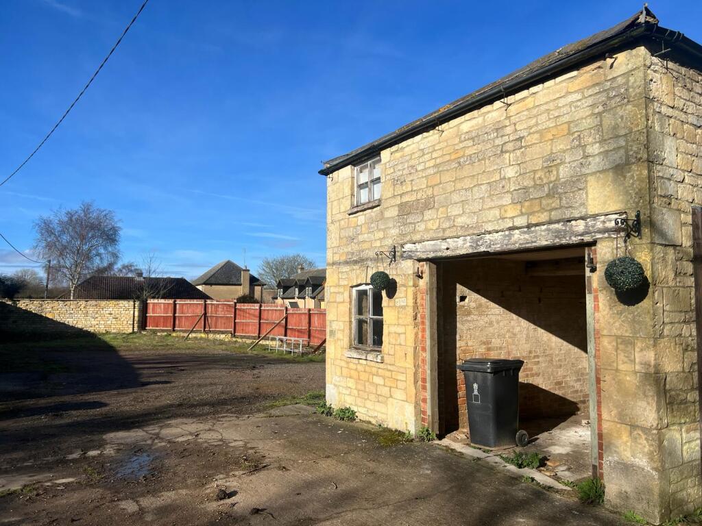 Residential development for sale in The Coach House, Thistleton, LE15 – pohled 2