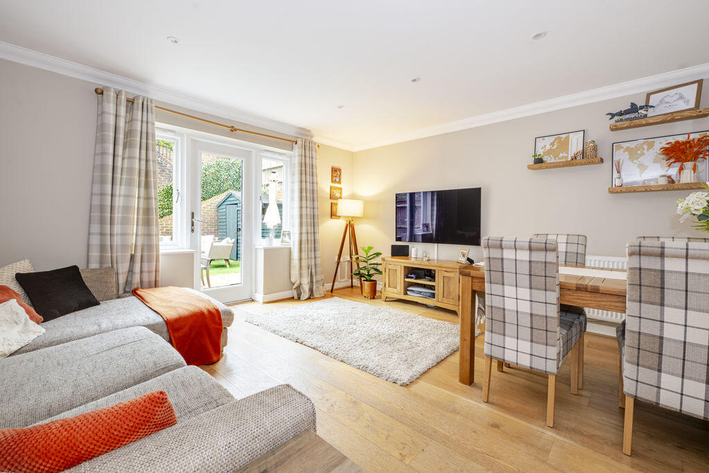 House in Tonbridge - View 3