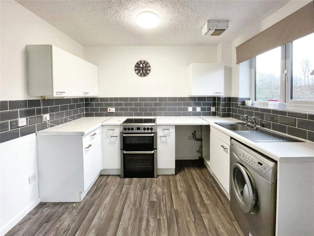 Orient Court, Gresley Close, Telford, Shropshire, TF7 photo 3