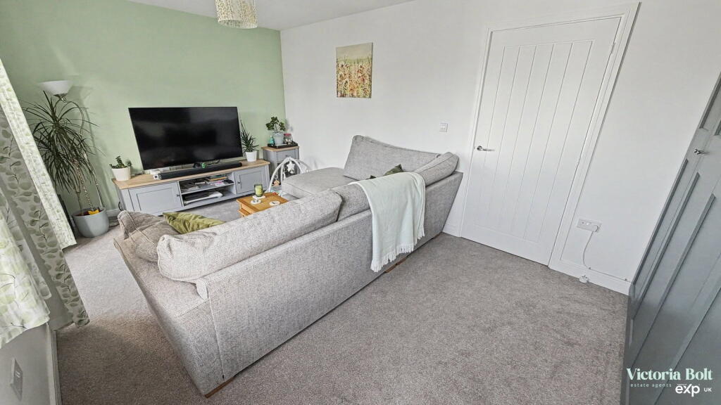 House in Plymouth - View 3