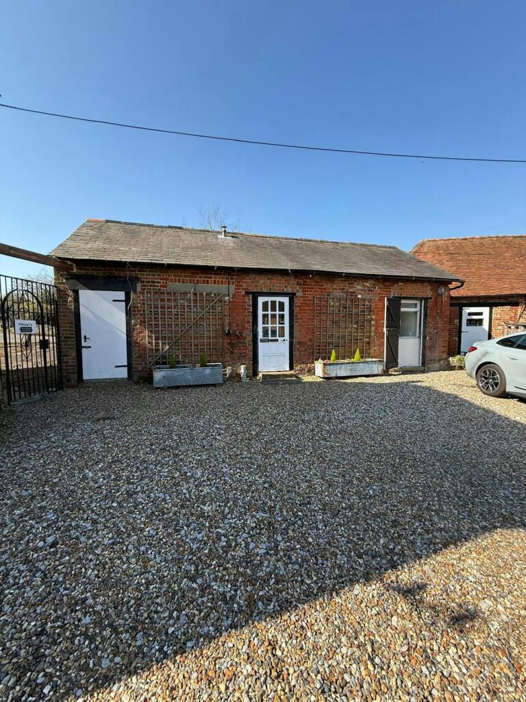 Main image of property: The Stables, Taplins Farm, Hartley Wintney, RG27 8EF