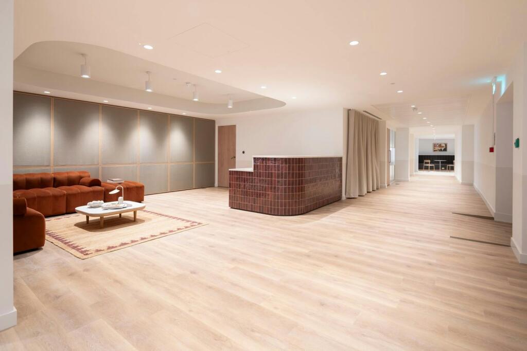 MC4343-5458-HR.jpg