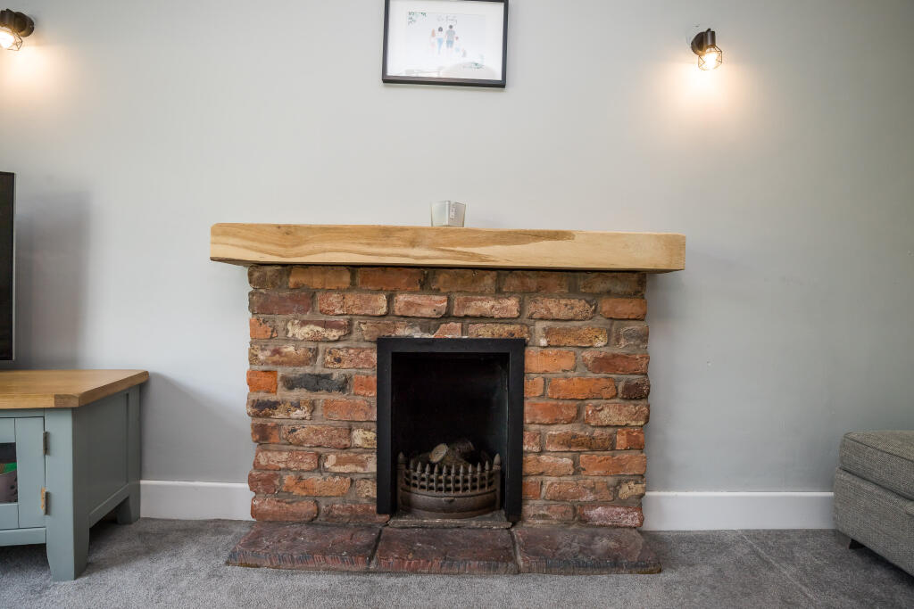 House in Hawarden - View 5