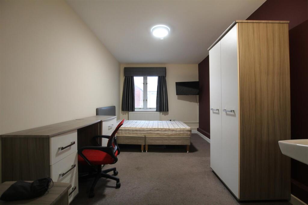 Main image of property: Stanmore Road, Heaton, Newcastle Upon Tyne