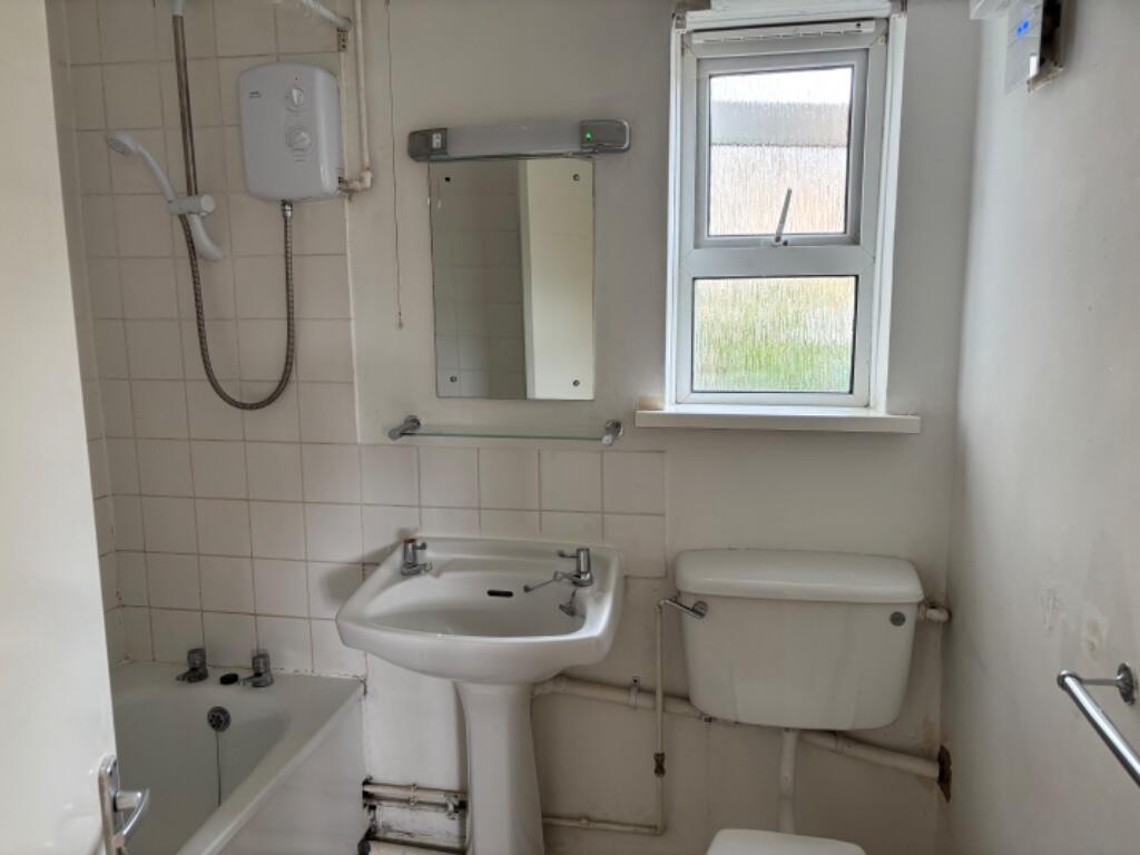 Monks Close, Tidworth, Wiltshire, SP9 photo 4